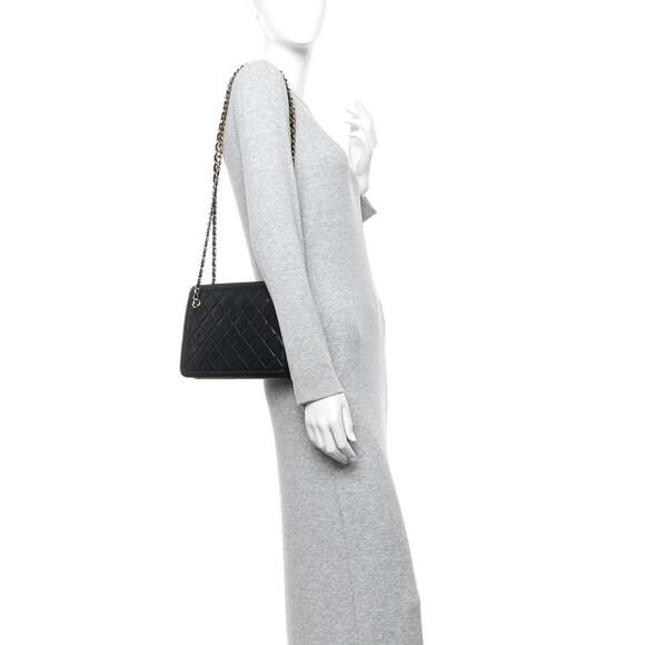 Chanel Lambskin Quilted Tassel Bag #230657C11B - Picture 2 of 15